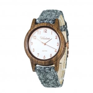 Sissy Loden sivé drevené hodinky